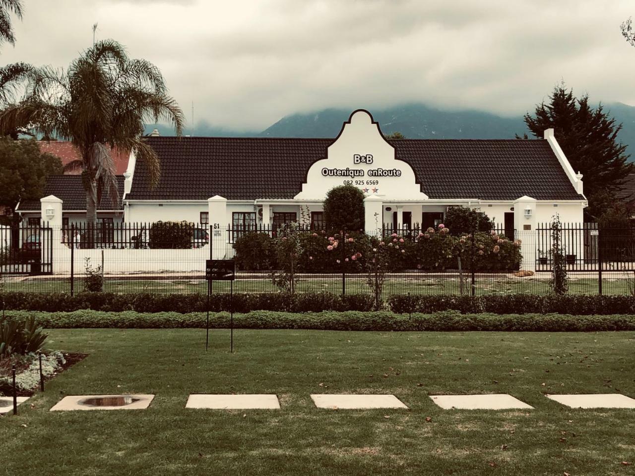 Outeniqua En Route George Luaran gambar